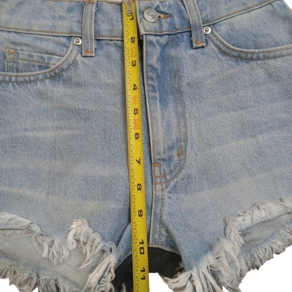 Revice Denim High Rise Distressed Cutoff Jean Shorts with Black Side Size 25 - Picture 5 of 7